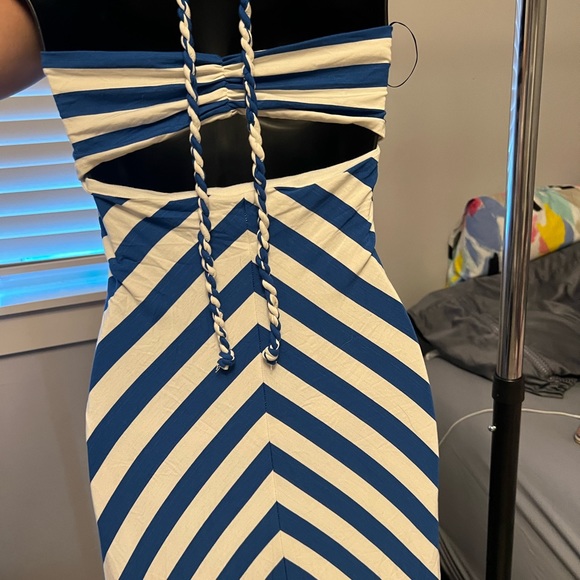 Bebe halter tie stripe dress - Picture 3 of 7